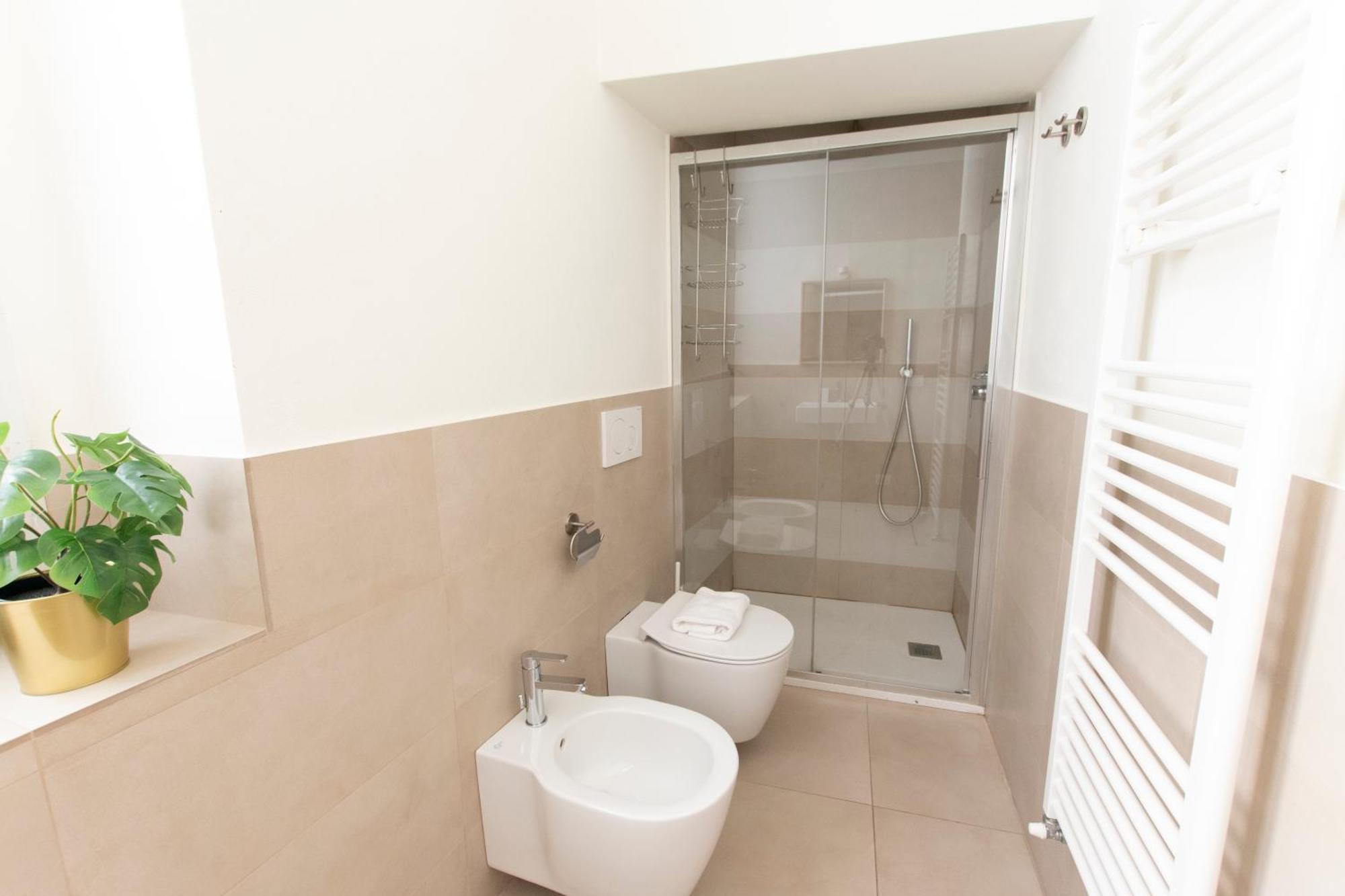 Luxury Apartment Near Duomo Italia 38 Milano Esterno foto